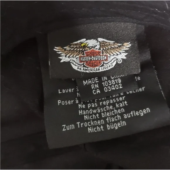 Harley-Davidson Black Cap with Rhinestone Skull Design - Picture 9 of 11